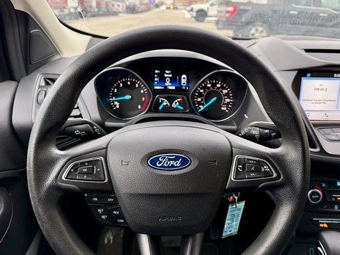 Used 2018 Ford Escape SE w/ SE Sync 3 Package image 17