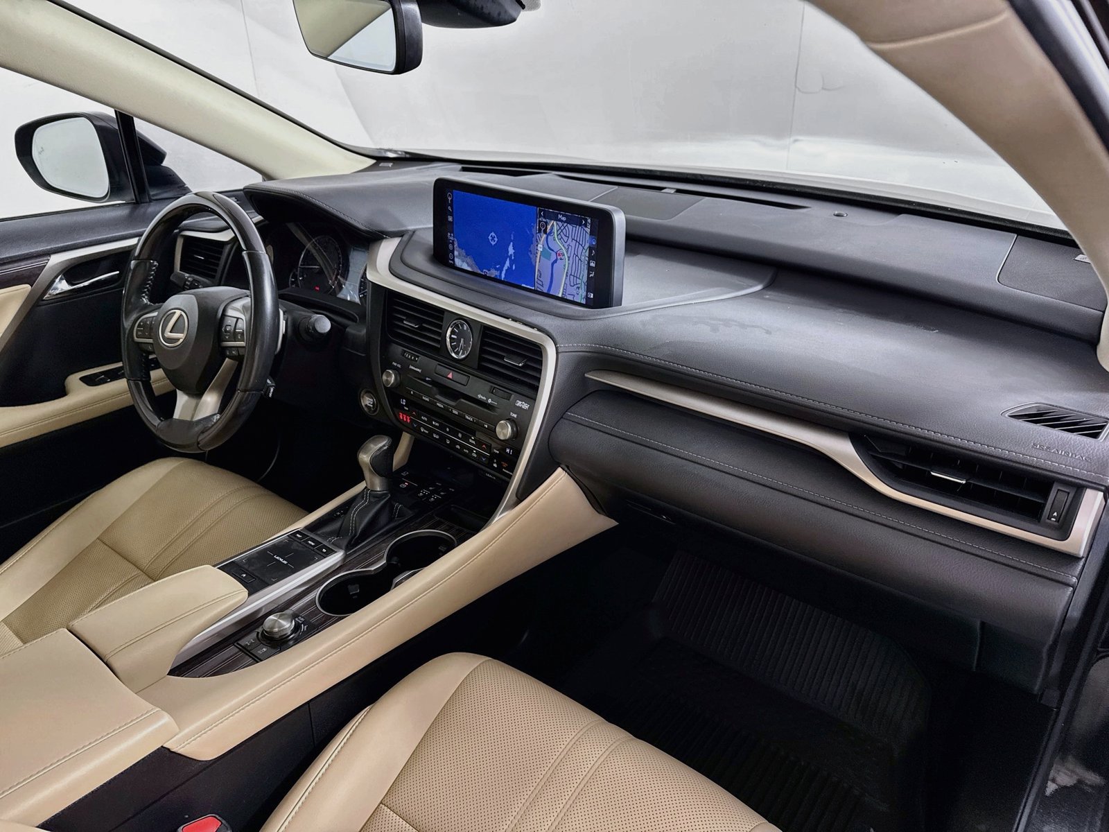 Used 2022 Lexus RX 350 AWD w/ Luxury Package image 31