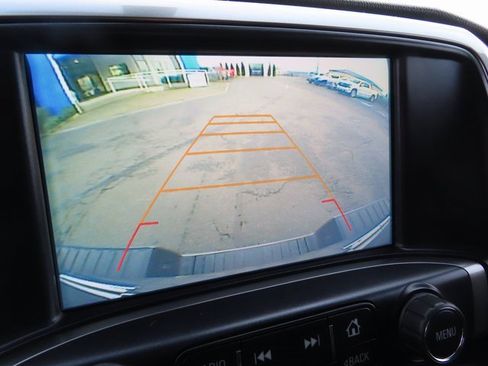 Used 2017 Chevrolet Silverado 1500 LT w/ LT Plus Package image 26