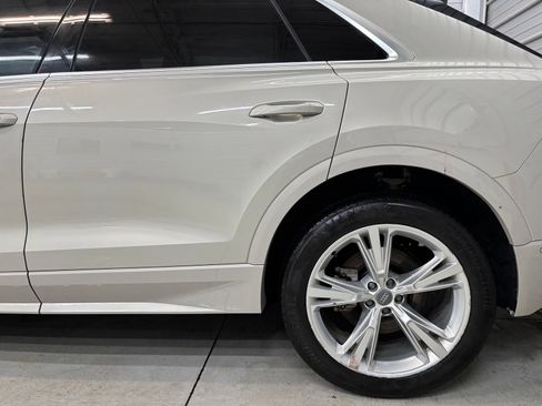 Used 2020 Audi Q8 Premium Plus image 8