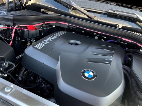 Used 2026 BMW X3 xDrive30 w/ Premium Package image 17
