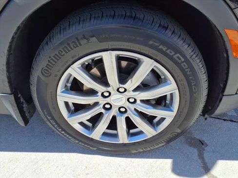 Certified 2023 Cadillac XT4 Premium Luxury w/ Cold Weather Package FWD image 7