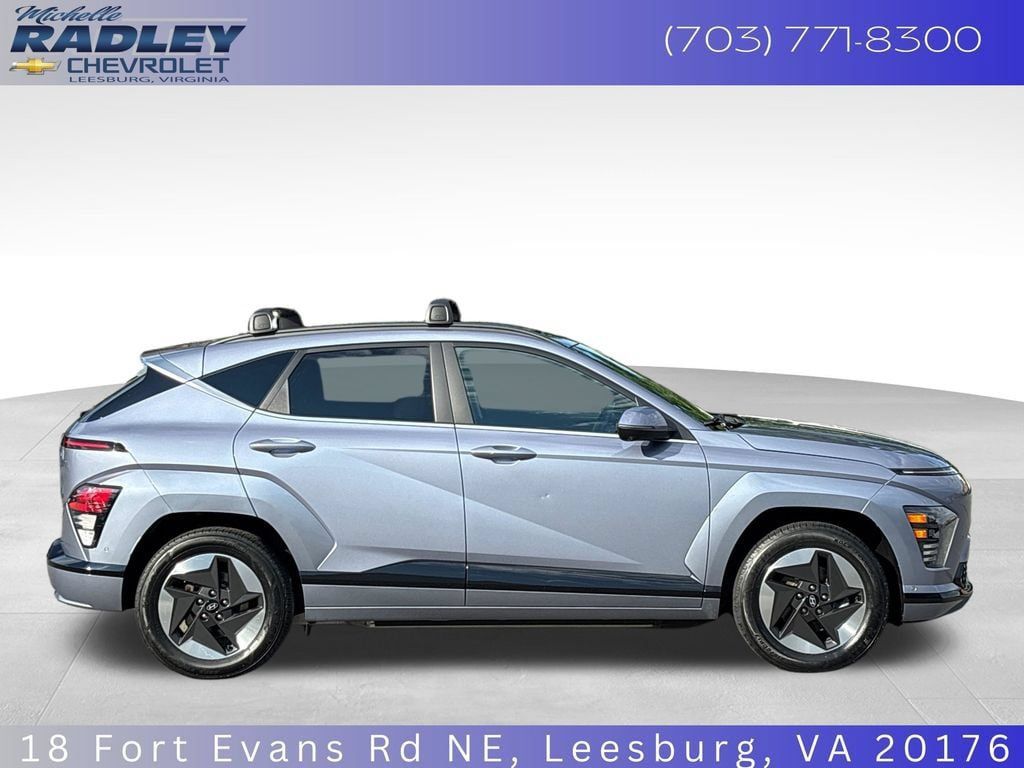 Used 2024 Hyundai Kona Limited FWD image 7
