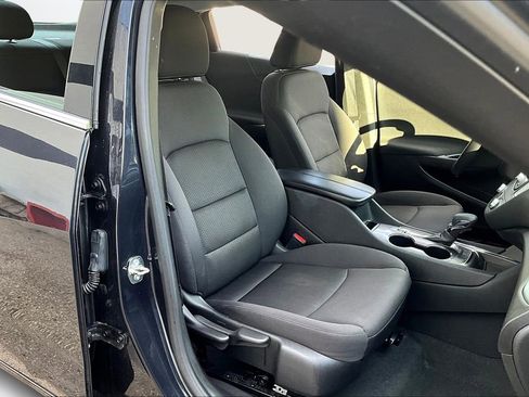 Used 2023 Chevrolet Malibu LT image 27