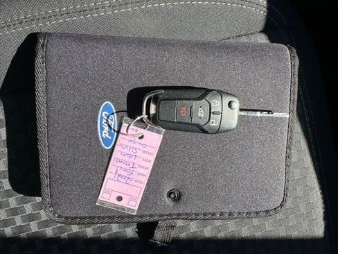 Used 2021 Ford Transit Connect XLT image 36