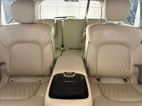 Used 2019 INFINITI QX80 Luxe w/ 22" Wheel Package AWD/4WD image 48