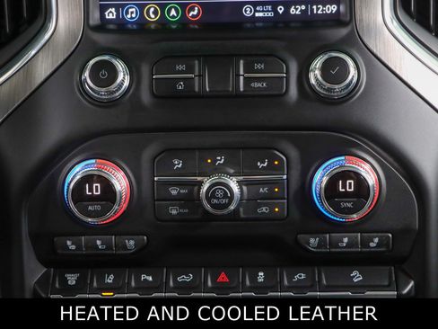 Used 2021 GMC Sierra 2500 Denali w/ Denali Ultimate Package AWD/4WD image 21