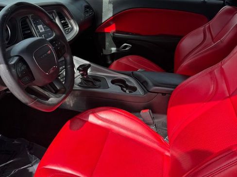 Used 2023 Dodge Challenger R/T Scat Pack RWD image 10