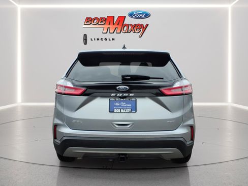 Used 2023 Ford Edge SEL w/ Convenience Package image 6