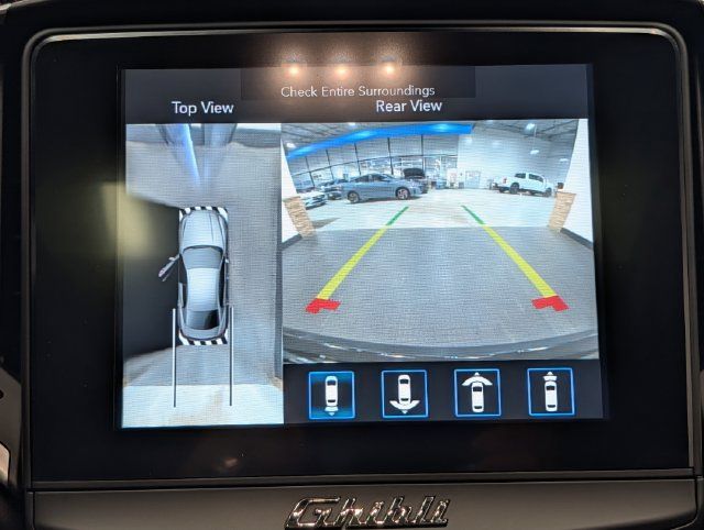 Used 2018 Maserati Ghibli S Q4 AWD/4WD image 13