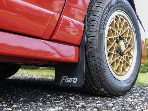 Used 1988 Pontiac Fiero GT RWD image 69