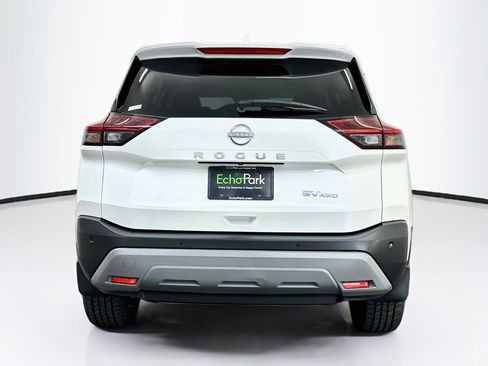 Used 2023 Nissan Rogue SV AWD/4WD image 7