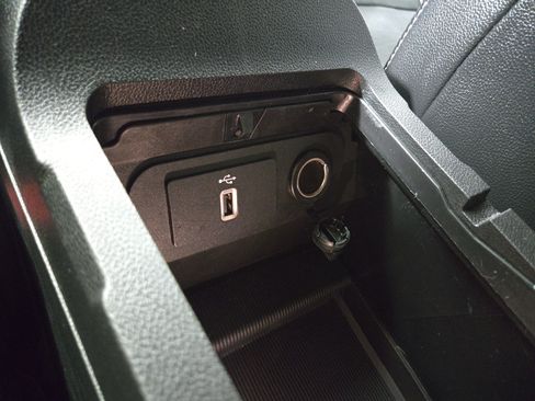 Used 2020 Ford Mustang GT Premium w/ Black Accent Package RWD image 27