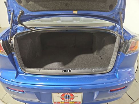 Used 2017 Mitsubishi Lancer ES image 21