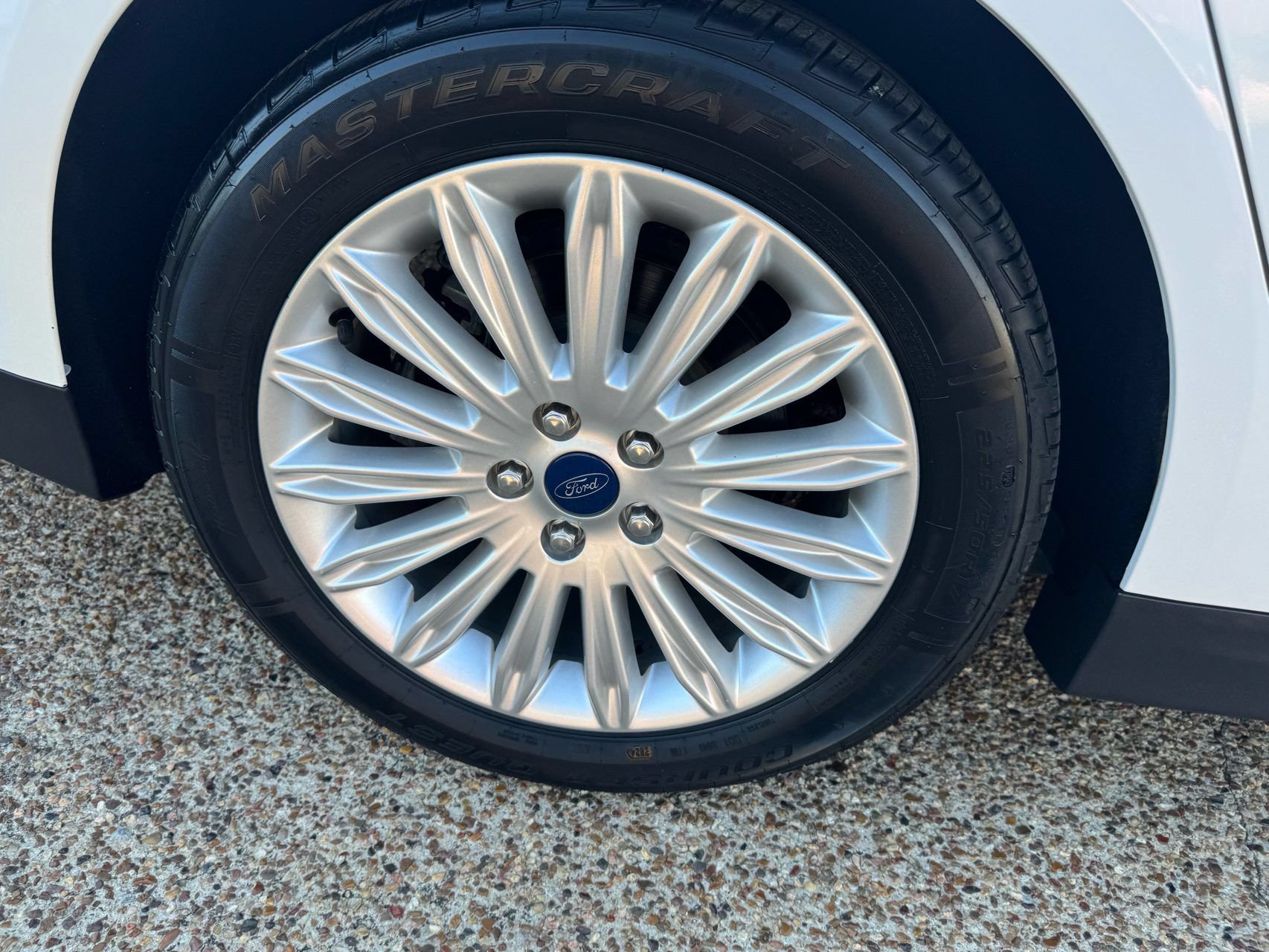 Used 2015 Ford Fusion S FWD image 27