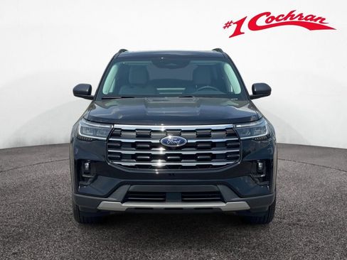 New 2026 Ford Explorer Active w/ Active Comfort Package AWD/4WD image 2