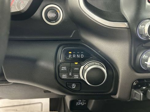 Used 2021 RAM 1500 Big Horn AWD/4WD image 17