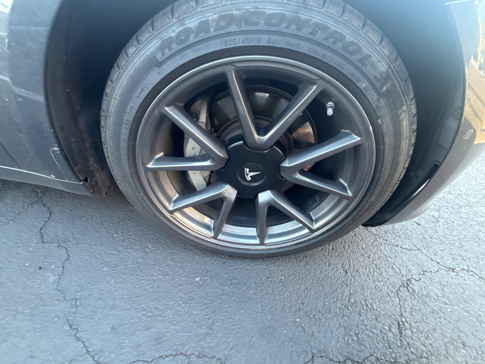Used 2022 Tesla Model 3 Long Range AWD/4WD image 18