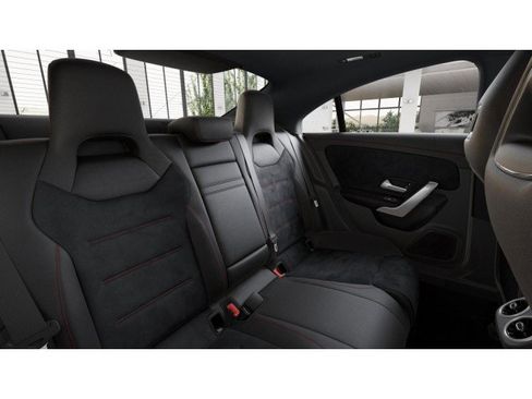 Certified 2024 Mercedes-Benz CLA 250 4MATIC image 17