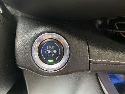 Used 2023 Buick Envision Essence FWD image 27