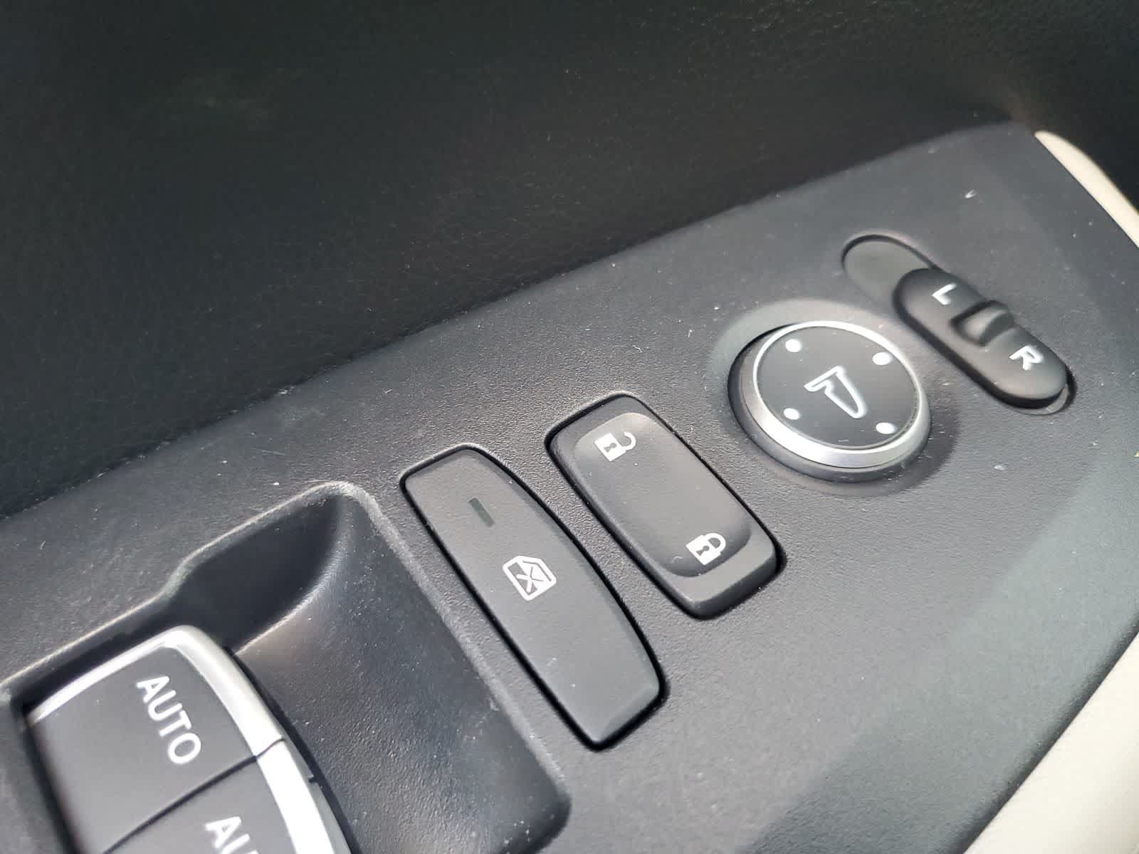 Used 2024 Honda HR-V EX-L image 25