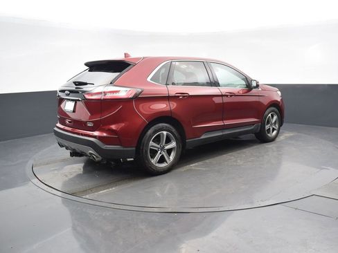 Used 2019 Ford Edge SEL w/ Equipment Group 201A image 6