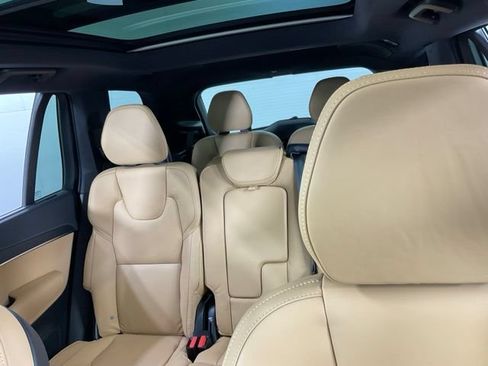 Certified 2024 Volvo XC90 T8 Ultimate w/ Protection Package Premier AWD/4WD image 35