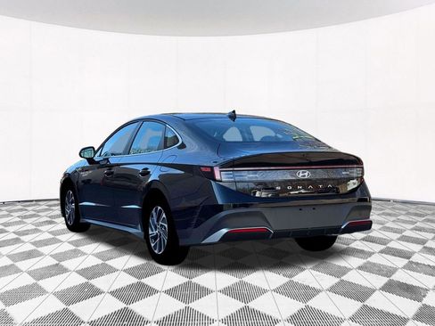 New 2026 Hyundai Sonata Blue FWD image 8