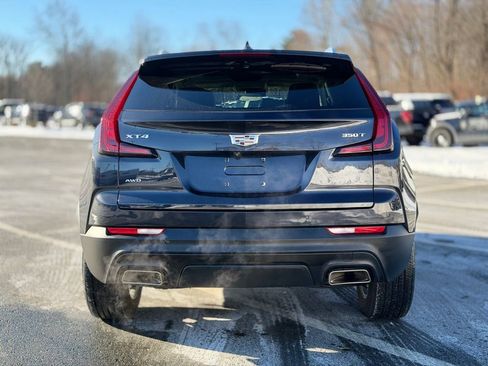 Used 2022 Cadillac XT4 Luxury w/ Cold Weather Package image 5