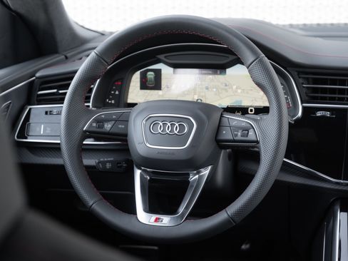 New 2026 Audi SQ8 Prestige image 9