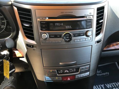 Used 2010 Subaru Outback 3.6R Limited w/ Popular Equipment Group 3B AWD/4WD image 27
