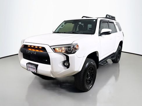Used 2023 Toyota 4Runner SR5 Premium AWD/4WD image 3