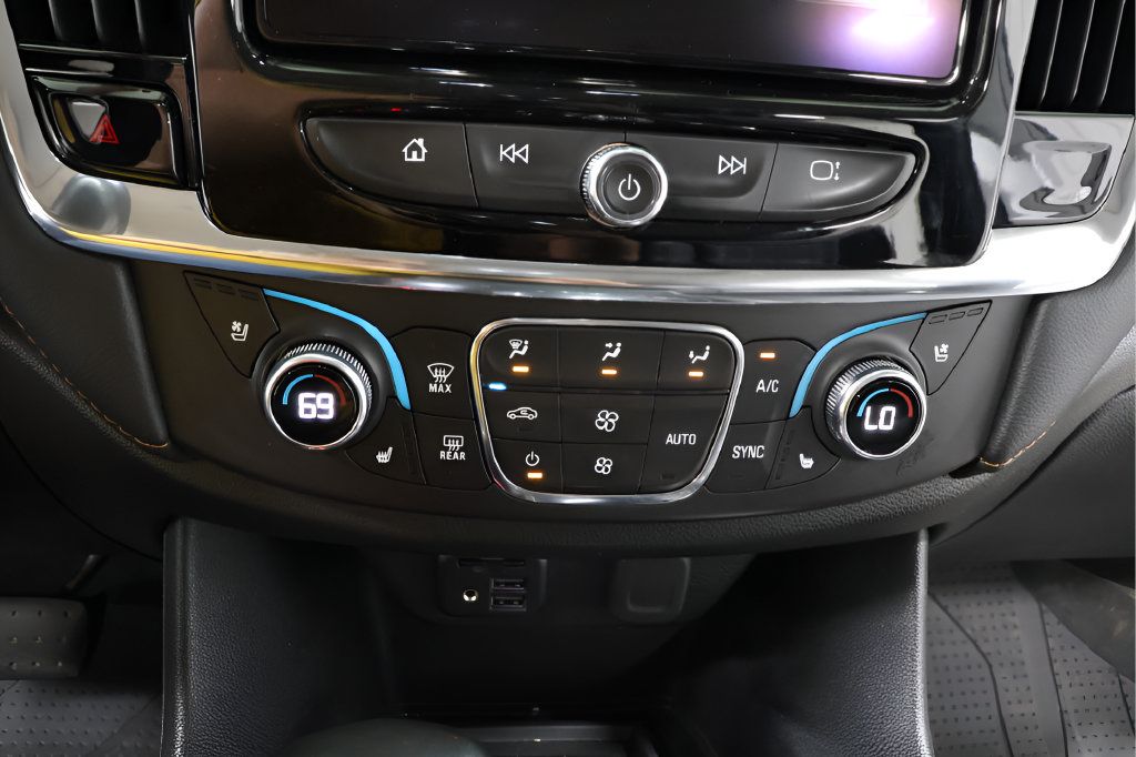 Used 2021 Chevrolet Traverse Premier w/ Redline Edition AWD/4WD image 11