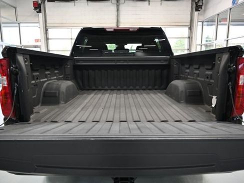 Used 2022 Chevrolet Silverado 1500 Custom Trail Boss AWD/4WD image 7