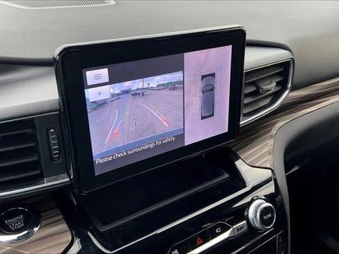 Certified 2023 Ford Explorer Limited image 21