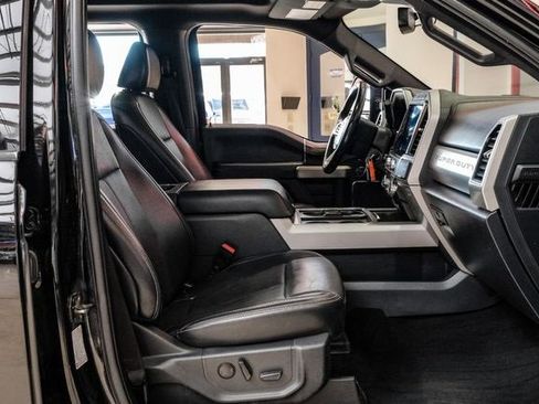 Used 2022 Ford F350 Lariat w/ Lariat Value Package image 32