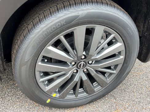 New 2025 Nissan Pathfinder SL w/ Lighting Package (N92) image 10