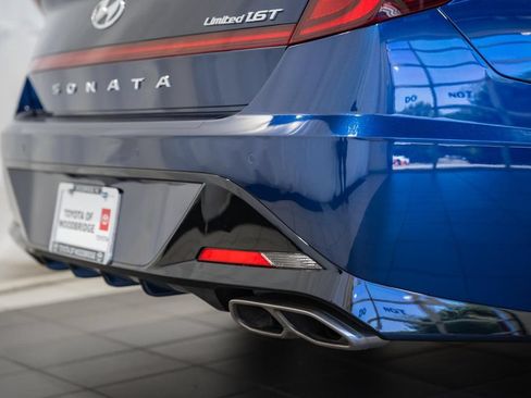 Used 2021 Hyundai Sonata Limited w/ Cargo Package FWD image 6
