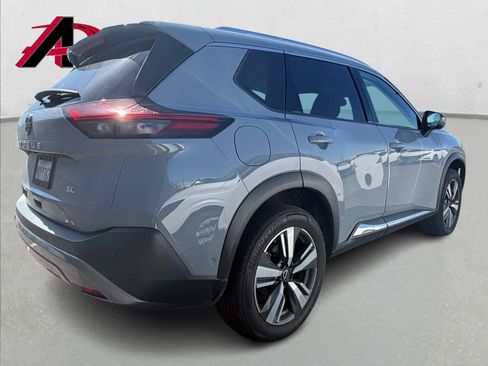 Certified 2023 Nissan Rogue SL w/ SL Premium Package image 4