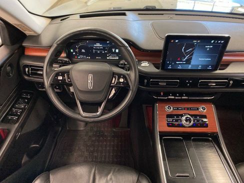 Certified 2023 Lincoln Aviator Reserve w/ Equipment Group 201A image 13