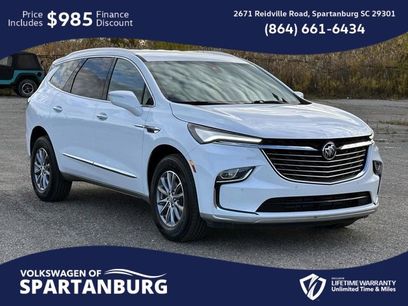 Used 2024 Buick Enclave Essence