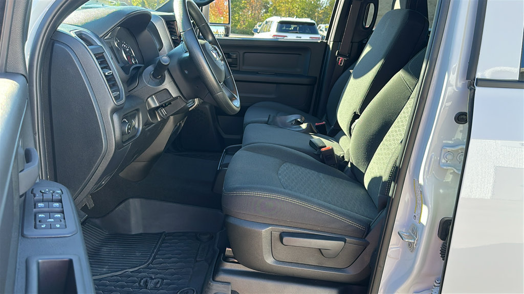 Used 2025 RAM 2500 Tradesman AWD/4WD image 14
