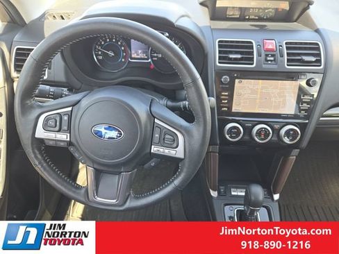 Used 2018 Subaru Forester 2.5i Touring AWD/4WD image 28
