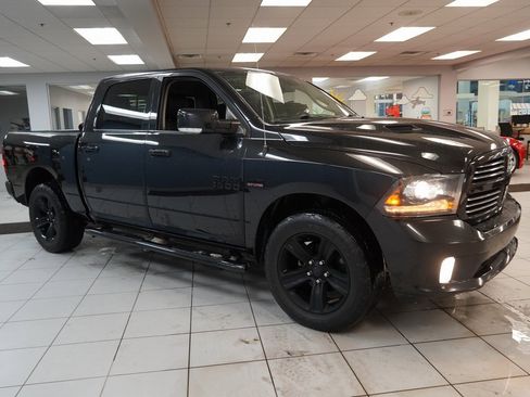 Used 2016 RAM 1500 Sport w/ Black Ram 1500 Sport Group image 13