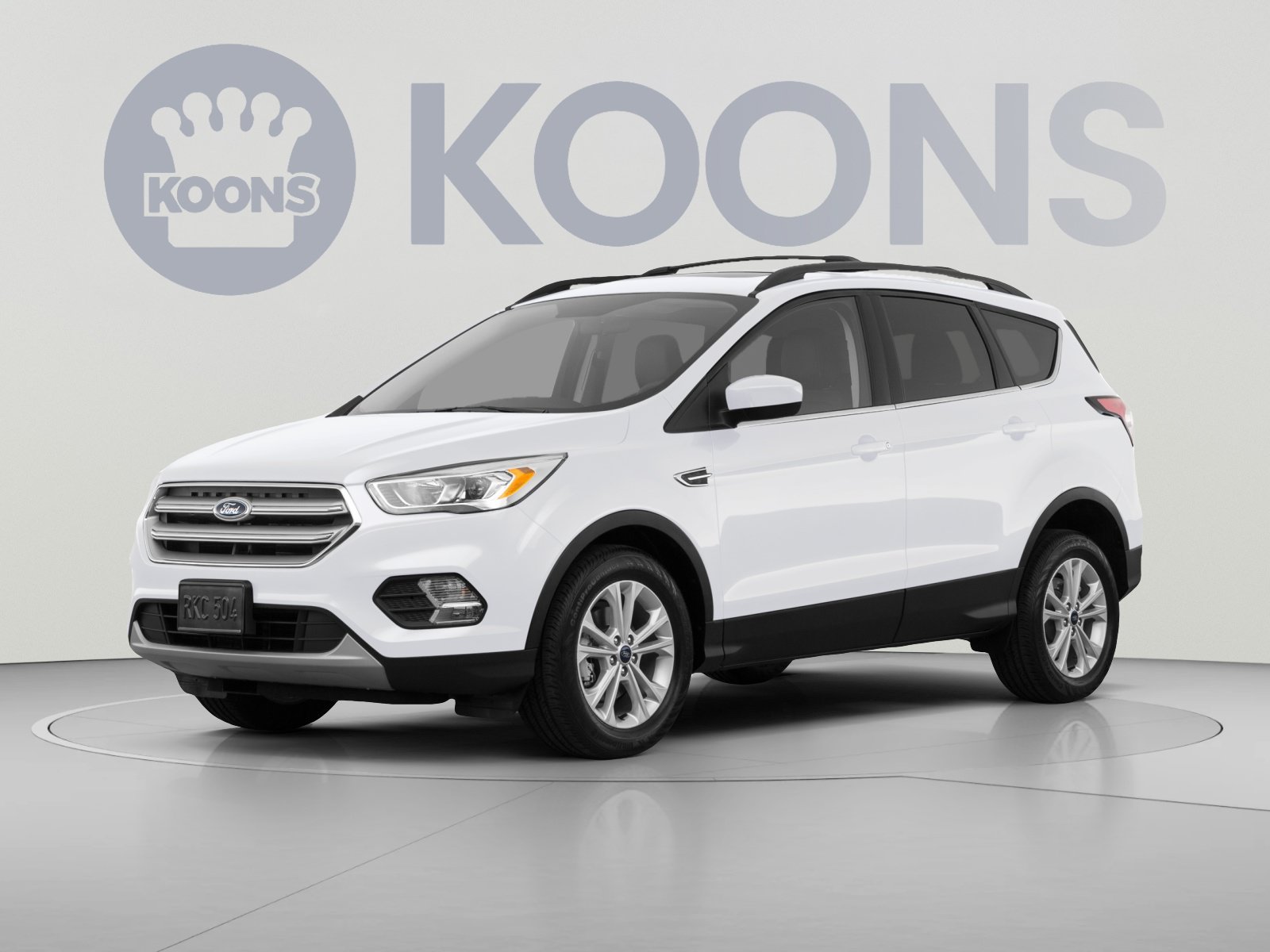 Used 2019 Ford Escape Titanium FWD image 1