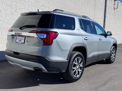 Used 2023 GMC Acadia SLE w/ Driver Convenience Package image 9
