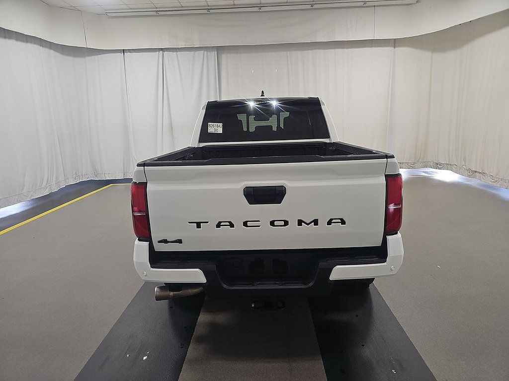 Used 2024 Toyota Tacoma SR5 AWD/4WD image 13