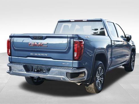 Used 2024 GMC Sierra 1500 SLT image 7