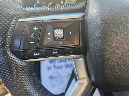 Used 2024 Mitsubishi Outlander AWD image 19