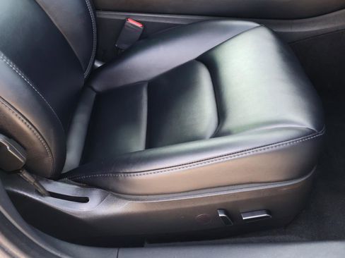 Used 2023 Tesla Model 3 Standard Range RWD image 16